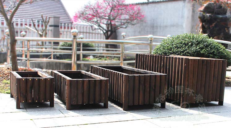 防腐木花箱常用的規(guī)格尺寸及樣式都有哪些 防腐木花箱常用的規(guī)格尺寸及樣式都有哪些