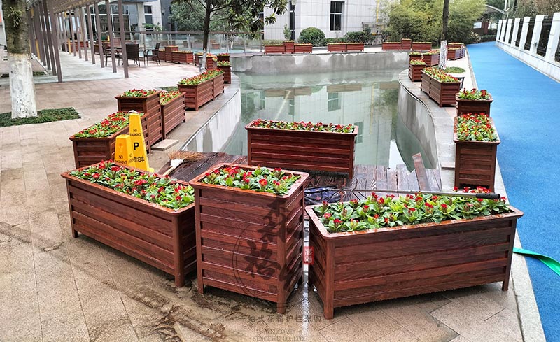 如何延長(zhǎng)戶外花箱的使用年限 如何延長(zhǎng)戶外花箱的使用年限